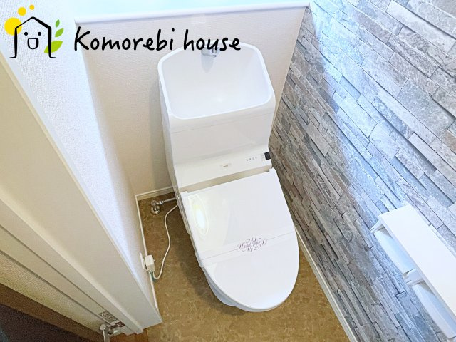 上尾市大字西門前　中古一戸建てのトイレ|シンプルで使いやすいトイレです