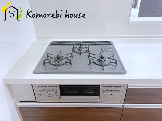 上尾市大字西門前　中古一戸建てのキッチン|きれいなキッチンです