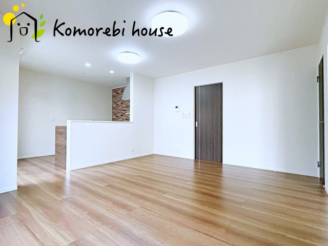 上尾市大字西門前　中古一戸建ての居間・リビング|居間です