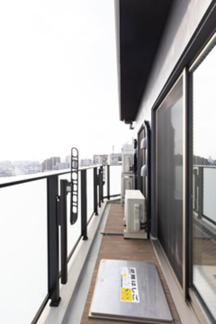 ＳＴＡＮＤＺ板橋本町のバルコニー