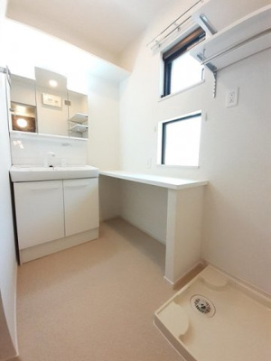 【洗面所】 | コンフォート末武中 | 使いやすい洗面所です