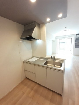 【キッチン】 | コンフォート末武中 | キッチンでお料理をお楽しみください