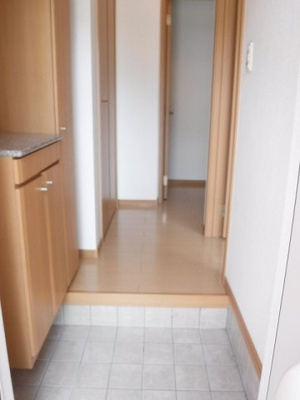 【玄関】 | カーサ・フィオーレＡ | 毎日通る玄関はこちらです