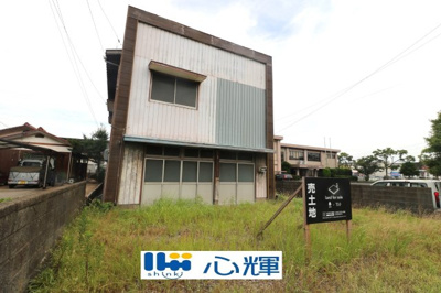 【外観】 | 山陽小野田市北竜王町 土地（117坪） | 現地（2025年8月8日撮影）
現況渡しです。建物2棟あり。