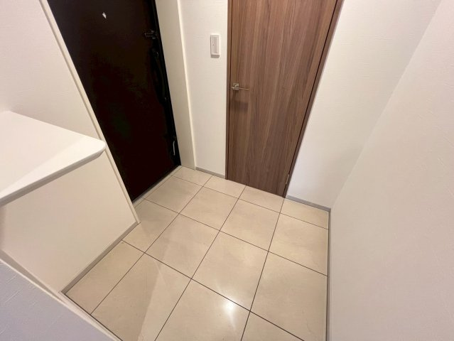 シャリエ和歌山大学前ヴェリテの玄関