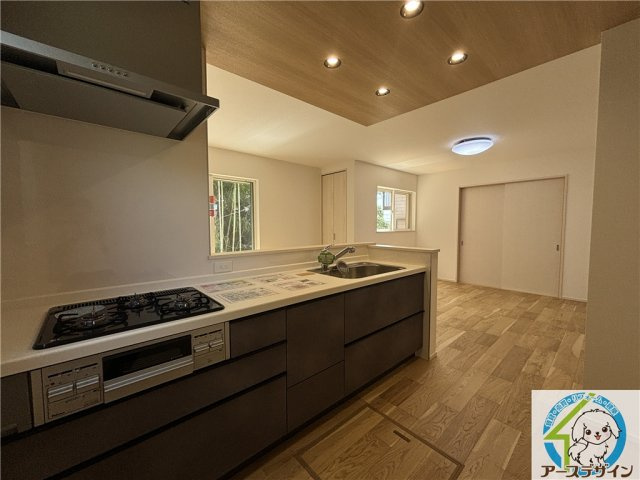 神戸市西区押部谷町西盛の新築一戸建のキッチン