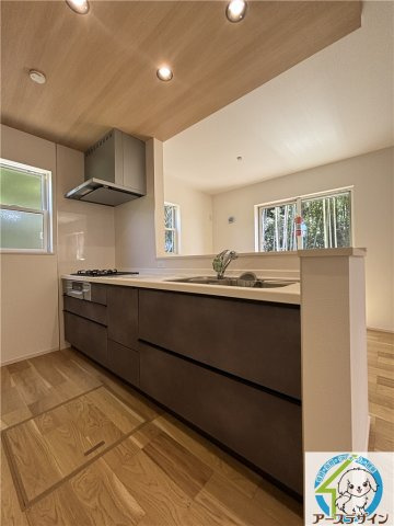 神戸市西区押部谷町西盛の新築一戸建のキッチン