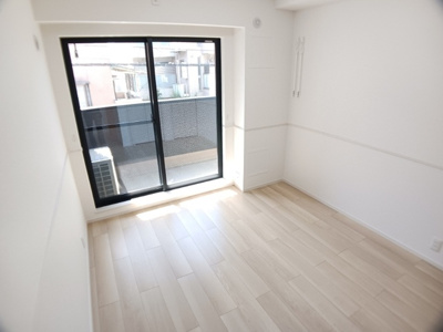 【洋室】 | メゾンカルム舟木