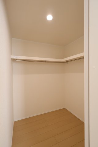 《仲介手数料無料》南区辻４丁目15-15新築一戸建てハートフルタウンの収納|撮影日 2025年11月15日 15:30 晴れ