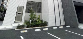 【駐車場】 | Par Bonheur | 駐車場完備です