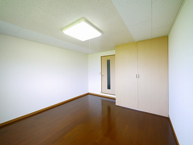 ディアーレコトブキA棟の居間・リビング|おしゃれな居間です