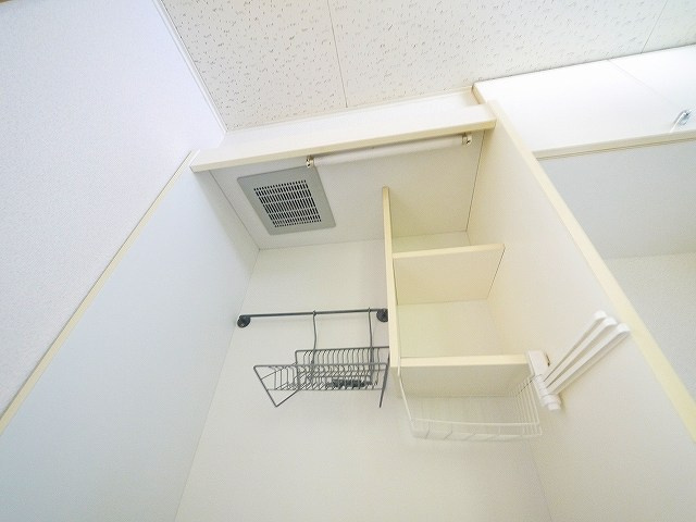 ディアーレコトブキA棟のキッチン|きれいなキッチンです