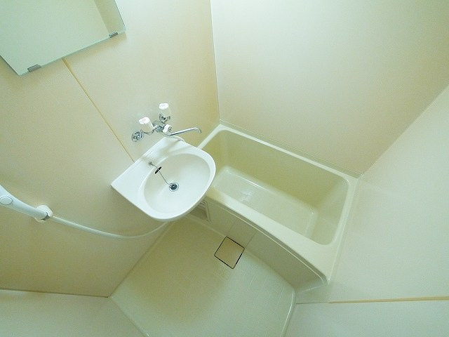 ディアーレコトブキA棟の浴室|お風呂で日々の疲れを落としましょう