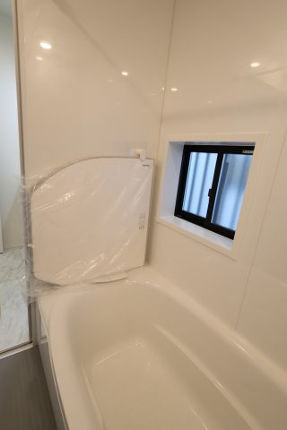 【浴室】 | 《仲介手数料無料》南区辻４丁目15-15(B号棟)新築一戸建てハートフルタウン | 撮影日 2025年11月15日 15:30 晴れ