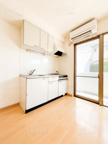 ラビーナ櫛原のキッチン|IH2口コンロ付きの使いやすいキッチンです♪