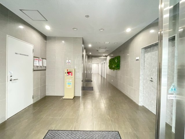 GA豊田ビルのエントランス