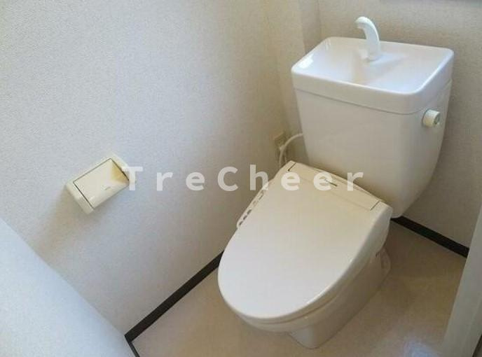 カーサデロサ(旧レジデンス田中)のトイレ