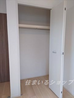 広島市安佐北区亀山２丁目のアパートの収納