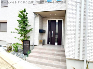 【エントランス】