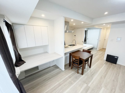 【内装】 | The LOG日本橋