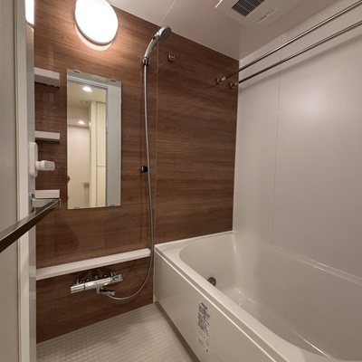【浴室】 | パークアクシス新宿百人町 | ※写真は同タイプ住戸です。
