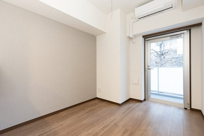 【居間・リビング】 | フィシオ飯田橋 | ※写真は同タイプ住戸です。