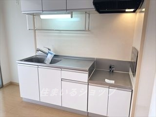 安芸高田市甲田町高田原のアパートのキッチン|浄水器一体型シャワー水栓