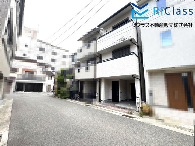 中古戸建　神戸市長田区神楽町3丁目5の前面道路含む現地写真|前面道路含む現地写真です