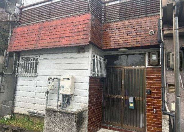 東大阪市渋川町1丁目　利回り10.4％　収益テラスハウス　