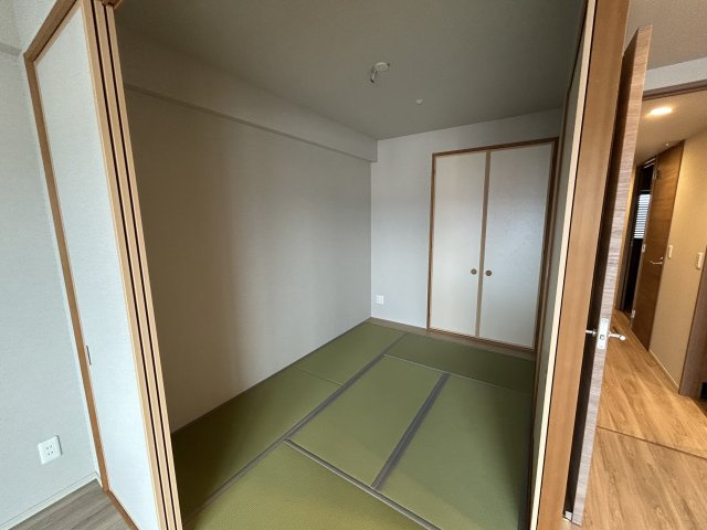 グランディレジデンス和歌山三木町の和室