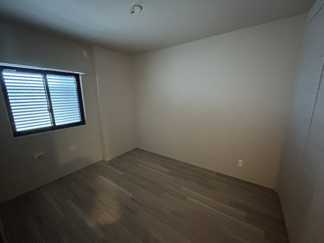 グランディレジデンス和歌山三木町の洋室