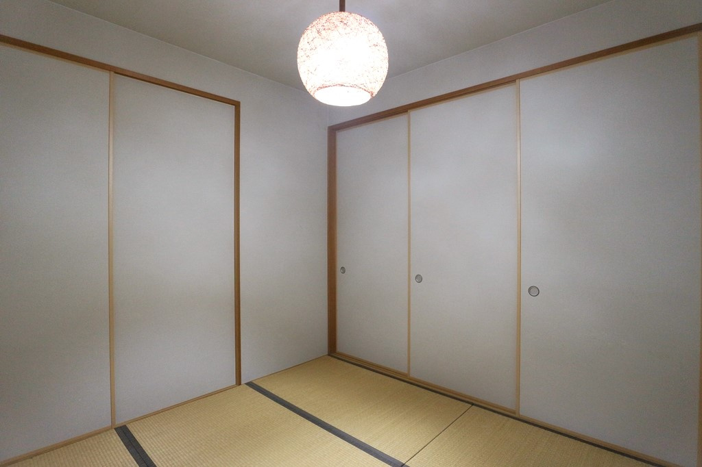 メゾンドール瓢箪山の和室