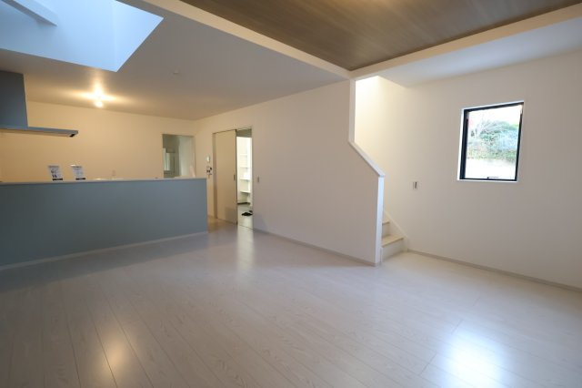 《仲介手数料無料》緑区大字三室7141-1(1号棟)新築一戸建てエルデ