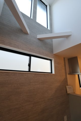 《仲介手数料無料》緑区大字三室7141-1(1号棟)新築一戸建てエルデの居間・リビング