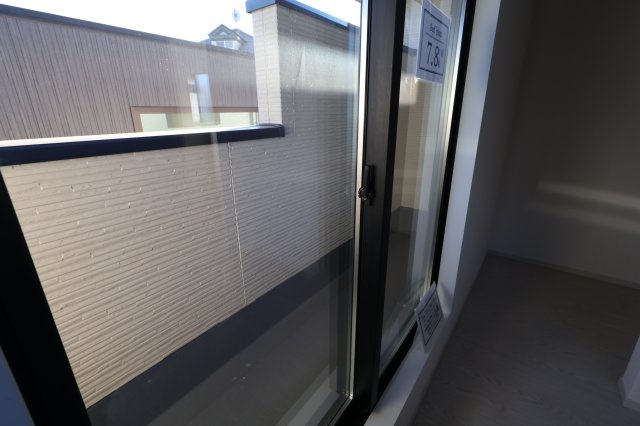 《仲介手数料無料》緑区大字三室7141-1(1号棟)新築一戸建てエルデのバルコニー