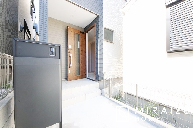 【前面道路含む現地写真】 | 前面道路☆運転が不安な方も安心な前面道路、きちんと幅員のある道路は女性にも安心です。整備されている道路は気持ちも良いですね♪