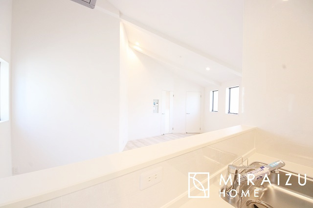 【収納】 | 建物完成につき、実際のお部屋をごゆっくりご見学いただけます。お休みの日にご家族で見学はいかがでしょう。
