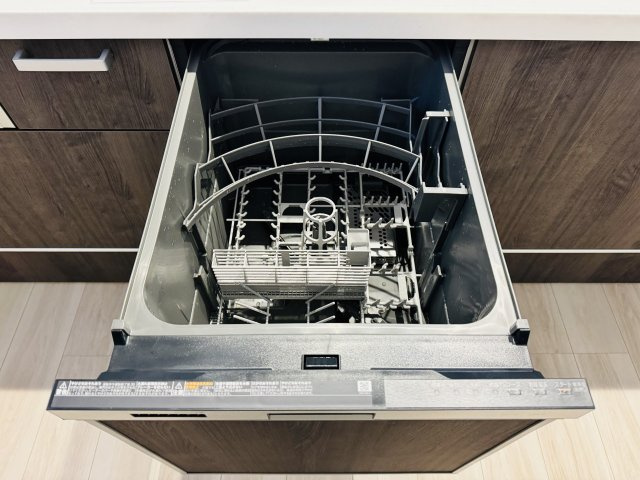 八王子市　緑町　新築一戸建て　６期のキッチン|～食洗機付き　食事後の食器洗いはお任せ、家族でゆっくりとくつろげます～