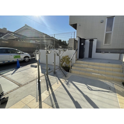 【エントランス】 | ルミナーレ | 落ち着いたエントランスです