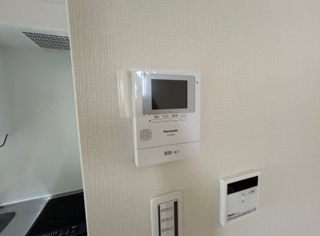 尼崎市神田北通7丁目　築１年！満室稼働中！　1棟収益アパート　の防犯設備