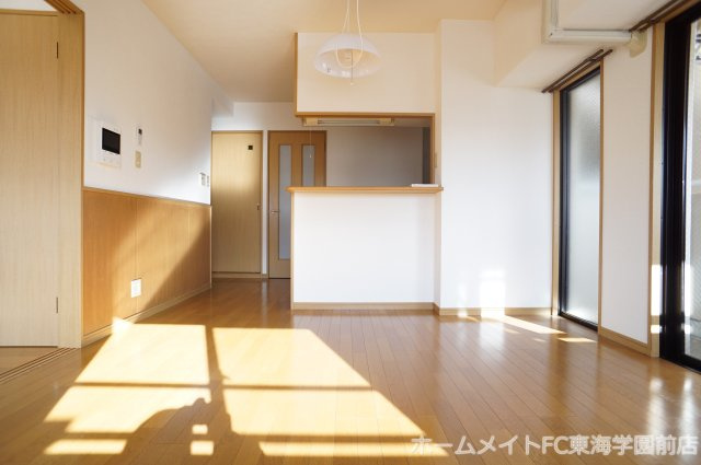 グリーンコート南熊本の居間・リビング