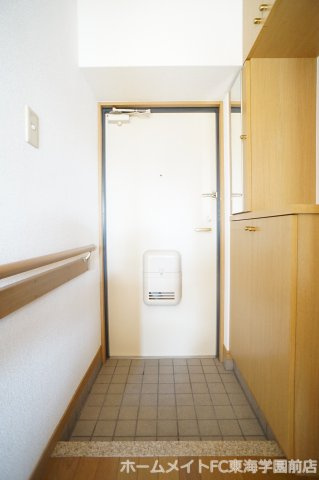 グリーンコート南熊本の玄関