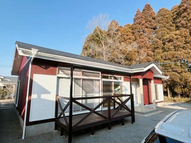 曽於市末吉町南之郷の中古一戸建の外観