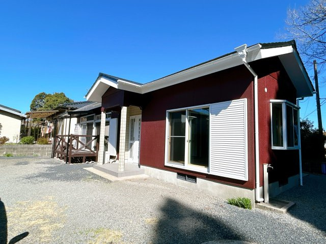 曽於市末吉町南之郷の中古一戸建の外観