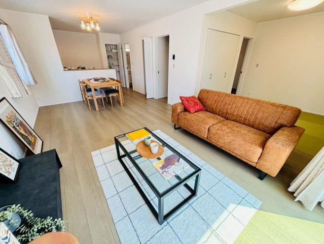 ダイマルタウン　安八郡神戸町神戸第8　全３区画分譲の居間・リビング|
■ヤマダ不動産　株式会社リライフ　