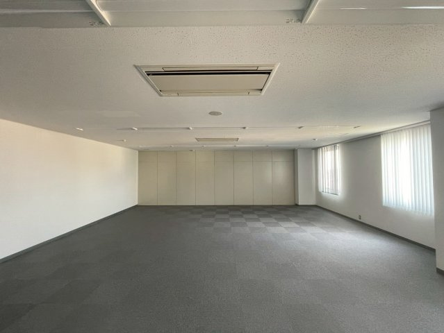 山之手ビルの内装