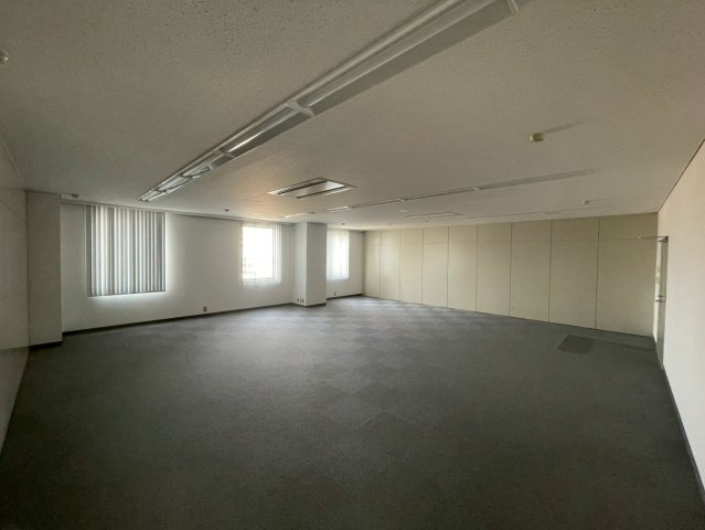 山之手ビルの内装