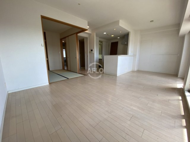 レジディア都島Iの居間・リビング|レジディア都島I　リビング