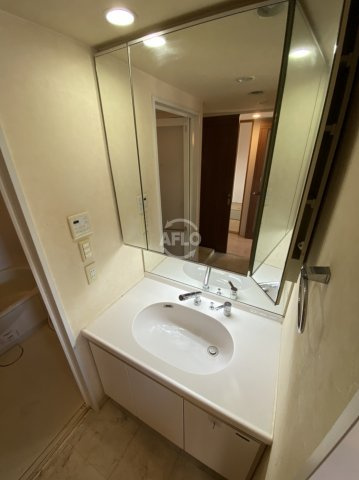 レジディア都島Iの独立洗面台|レジディア都島I　独立洗面台