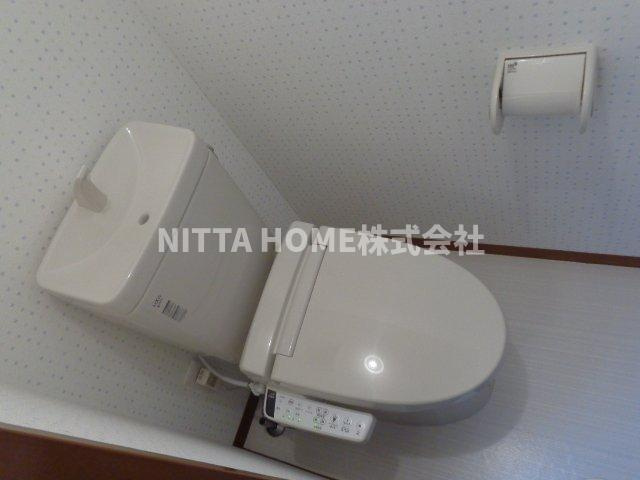 東野マンションのトイレ|シャワー付きのトイレ付きです＊